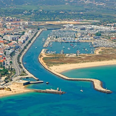 Апартаменты Marina View On Main Avenue Near Beaches Лагуш